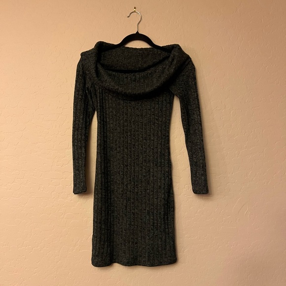Rue 21 Green Ribbed Knit Soft & Stretchy Sweater Dress - Picture 5 of 10